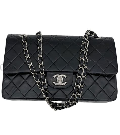 chanel nera costo|Chanel borse italia.